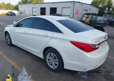 2011 Hyundai Sonata Gls from USA, damaged, VIN 5NPEB4AC2BH131646